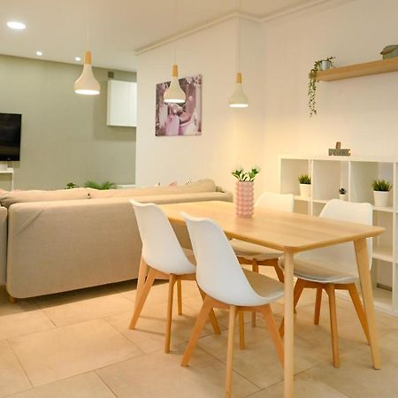 Splendid 2Br Apartment With Breathtaking Views Of Casa Poporului บูคาเรสต์ ภายนอก รูปภาพ