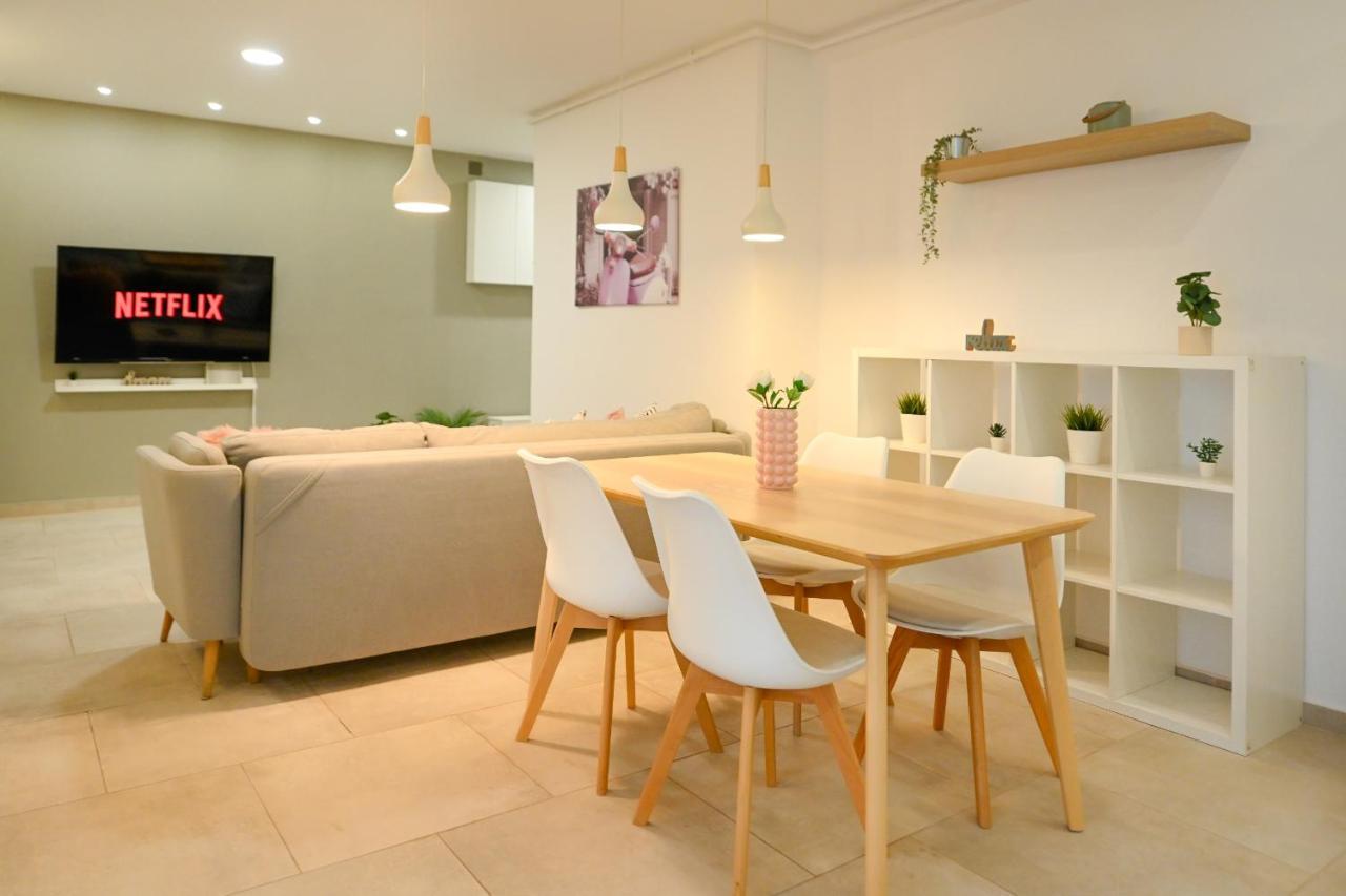 Splendid 2Br Apartment With Breathtaking Views Of Casa Poporului บูคาเรสต์ ภายนอก รูปภาพ