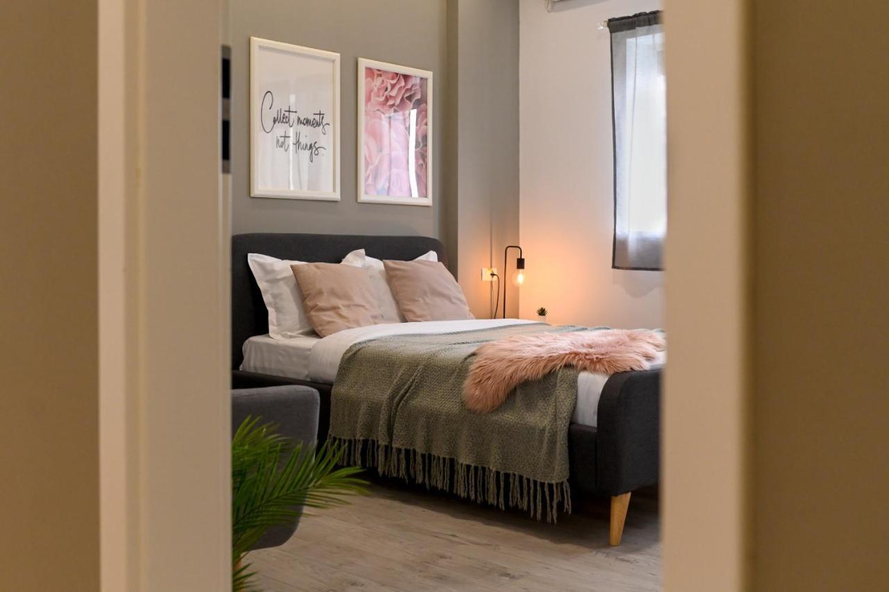 Splendid 2Br Apartment With Breathtaking Views Of Casa Poporului บูคาเรสต์ ภายนอก รูปภาพ